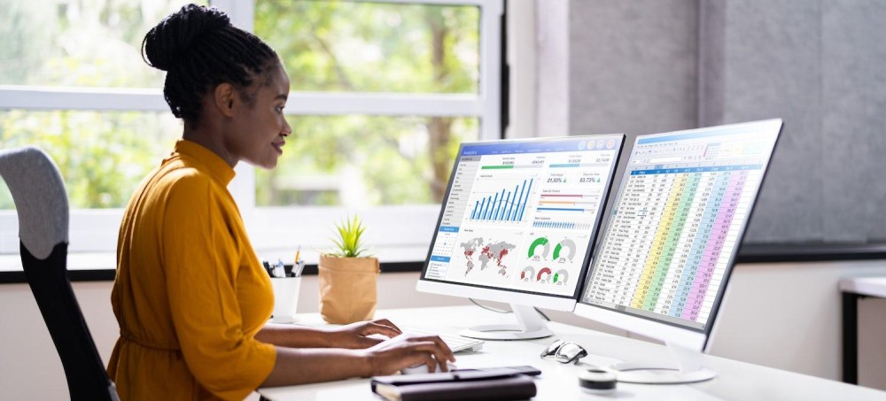 6 Popular Data Analytics Certifications: Your 2023 Guide | Coursera